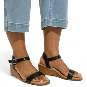 🌙 Two-Piece Wedge Sandals by Torrid Size 10W NWT